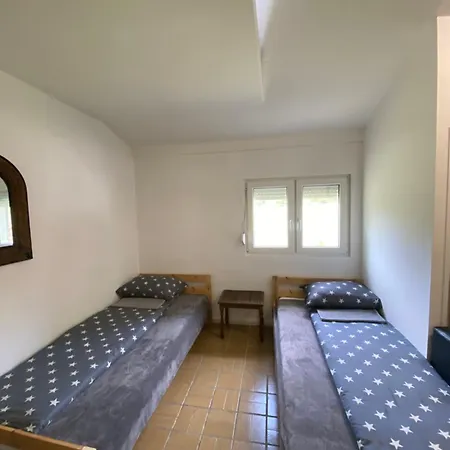 Iskra Ddur بيت للعطل غورنيي ميلانوفاك